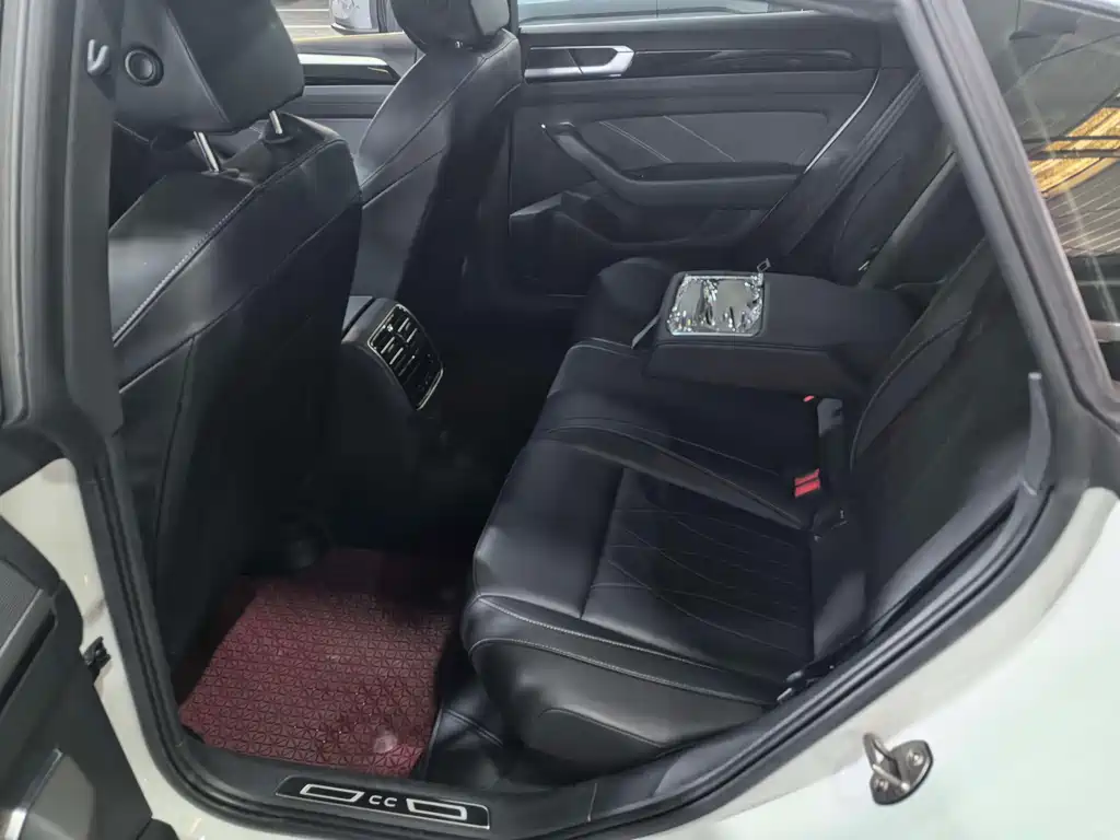 Volkswagen CC — миниатюра 4