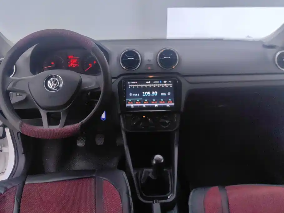 Volkswagen Jetta — миниатюра 12