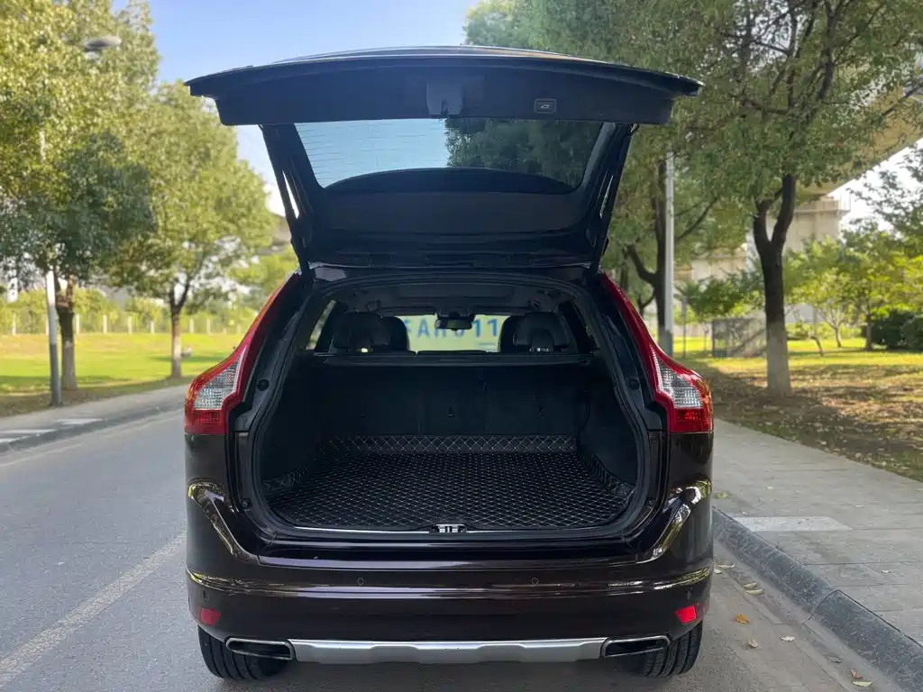 Volvo XC60 — миниатюра 14