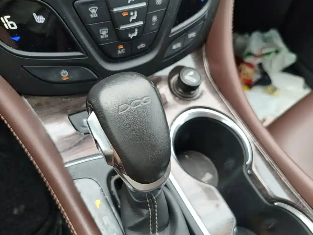 Buick Envision Plus — миниатюра 14