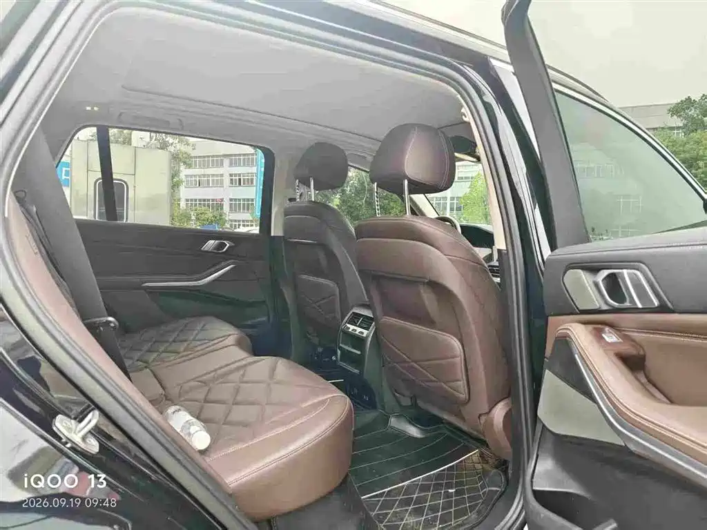 BMW X5 — миниатюра 8