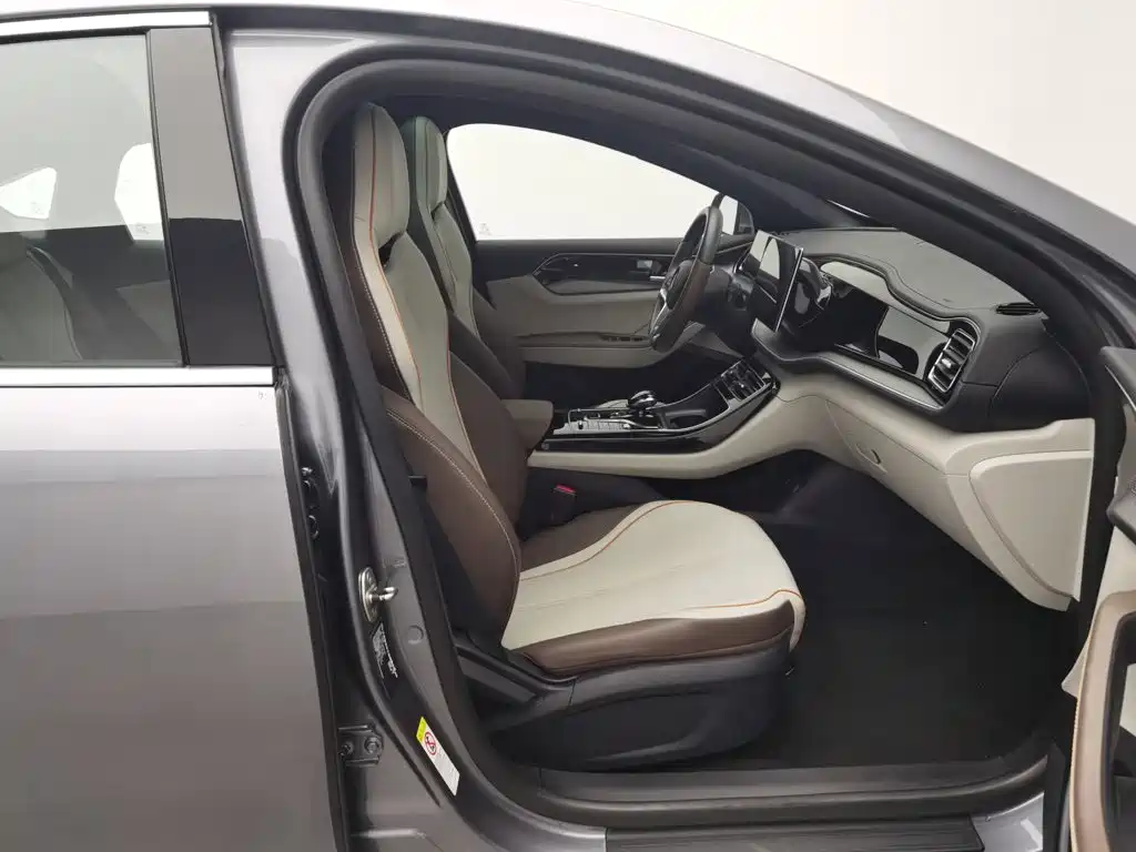 BYD Qin PLUS — миниатюра 23