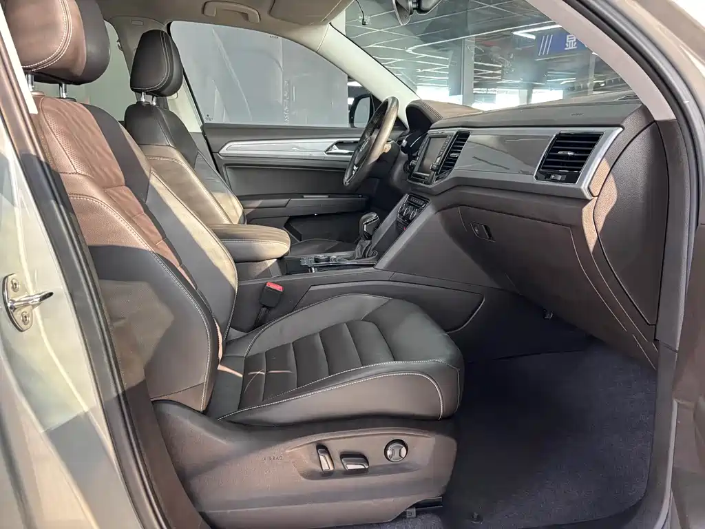 Volkswagen Teramont 2017 530 V6 Luxury