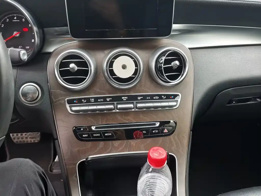 Mercedes-Benz GLC — миниатюра 6