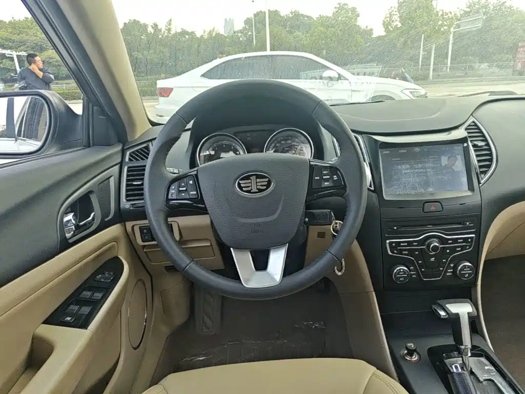 Bestune B50 — миниатюра 11