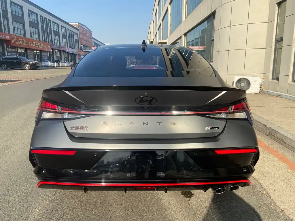 Hyundai Elantra — миниатюра 5