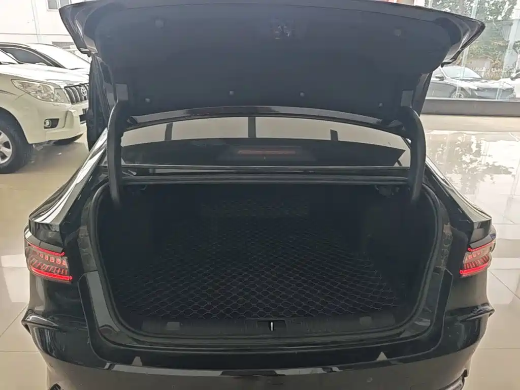 Chery Arrizo 8 — миниатюра 19