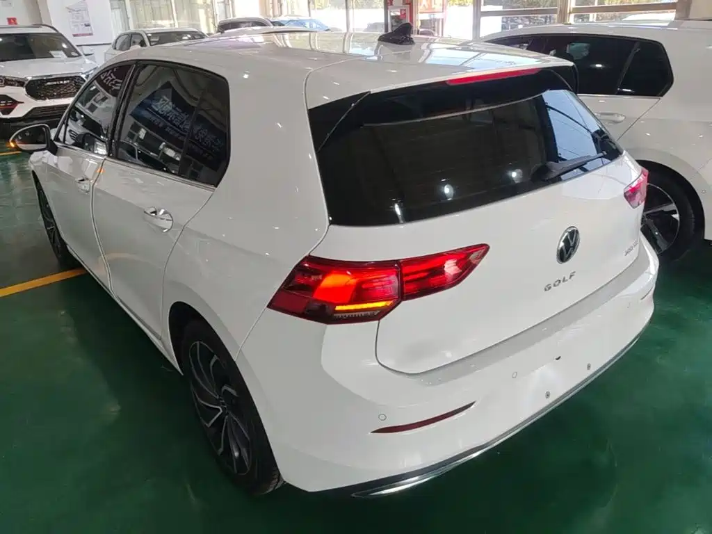 Volkswagen Golf — миниатюра 5