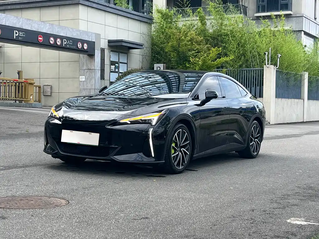 Arcfox Alpha S5 2024