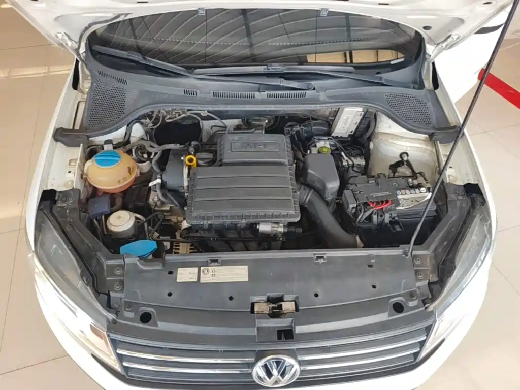 Volkswagen Santana — миниатюра 20
