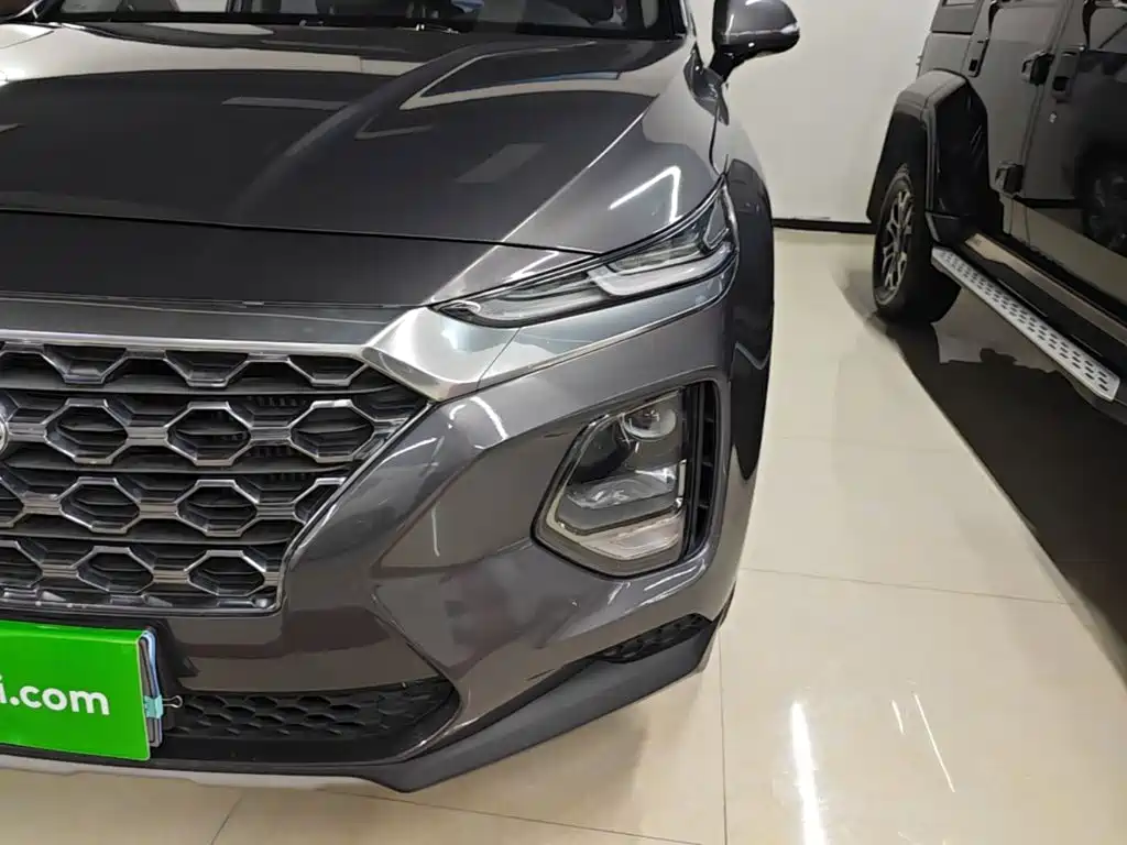 Hyundai Santa Fe — миниатюра 24