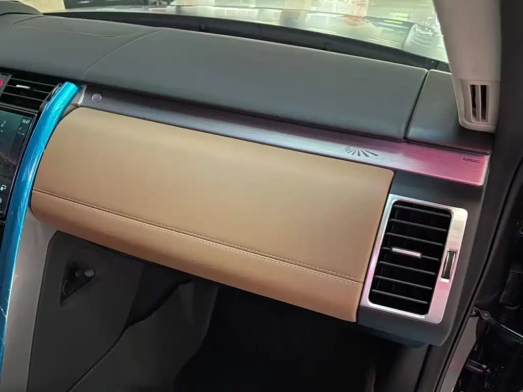 Land Rover Discovery — миниатюра 22