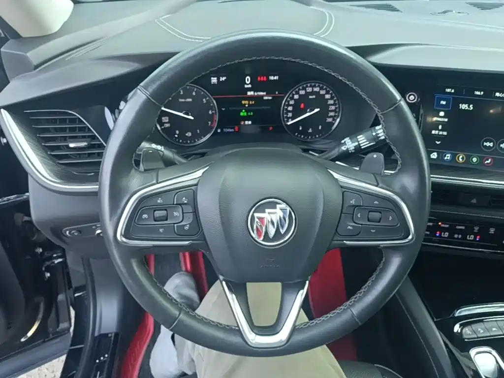 Buick Envision Plus — миниатюра 11