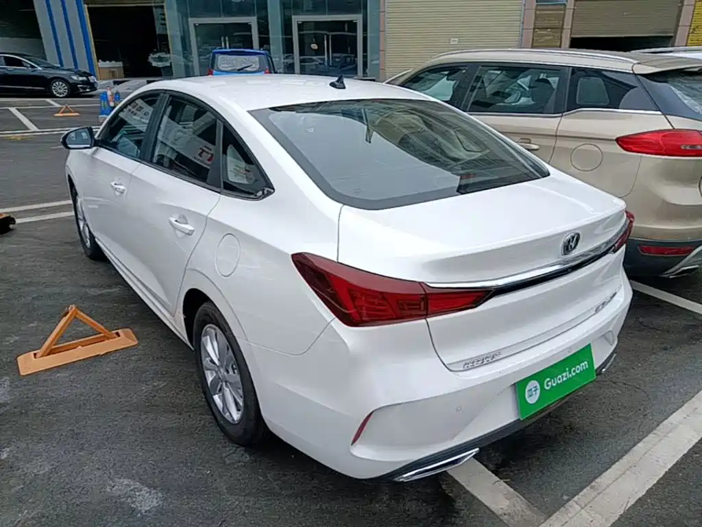Changan Eado — миниатюра 5