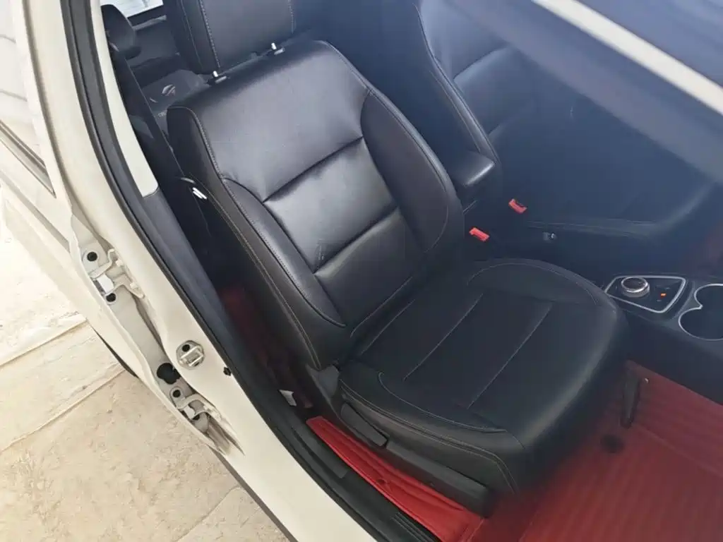 JAC JAC iEV6E — миниатюра 25