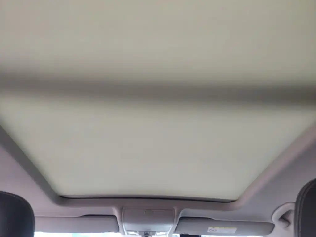 Volkswagen Tiguan L — миниатюра 9