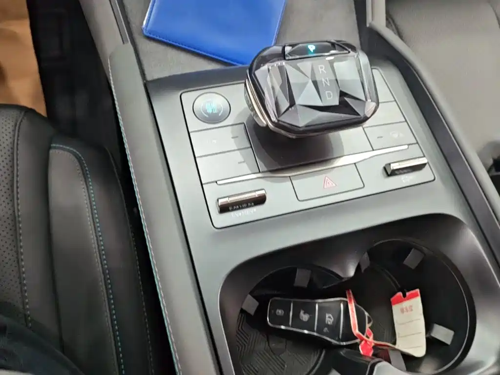 BYD Qin L — миниатюра 14