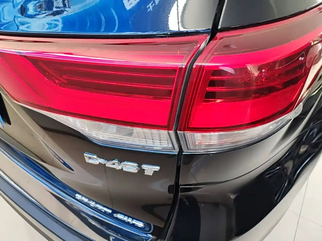Toyota Highlander — миниатюра 8