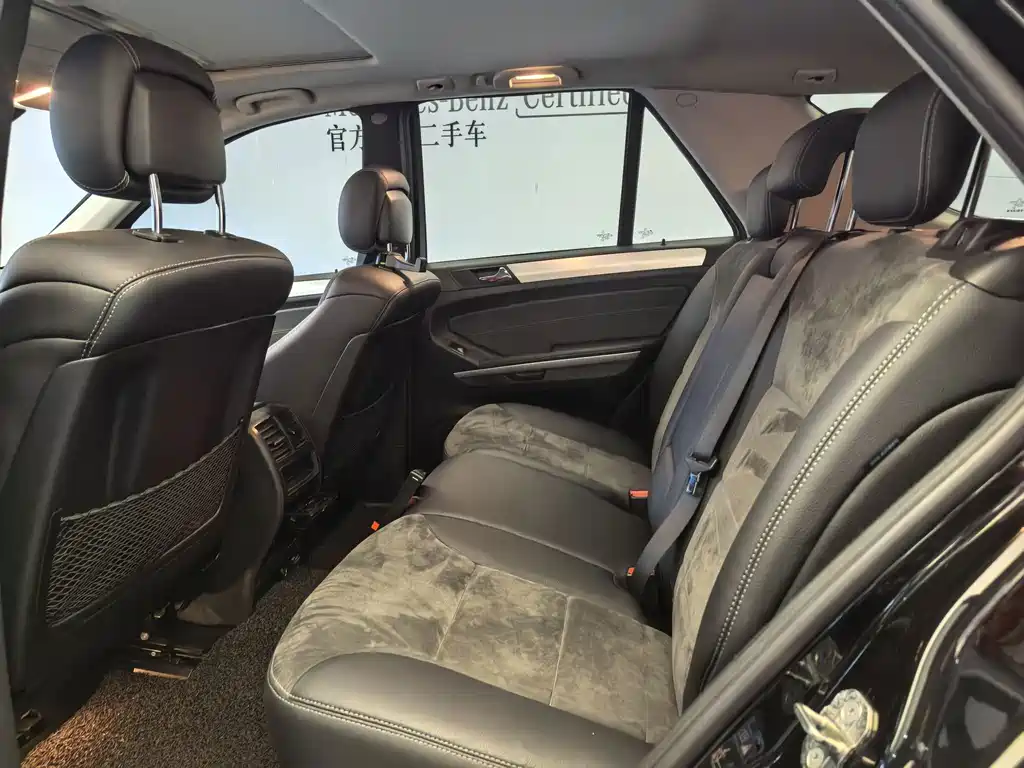 Mercedes-Benz M-Class — миниатюра 7