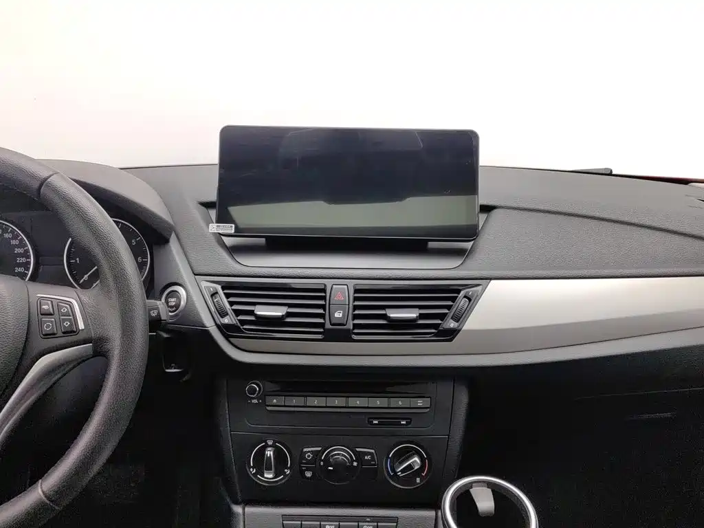 BMW X1 — миниатюра 12