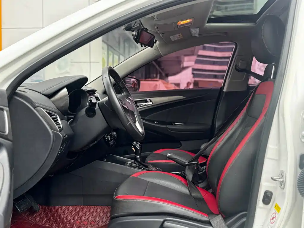 Changan Eado XT — миниатюра 11