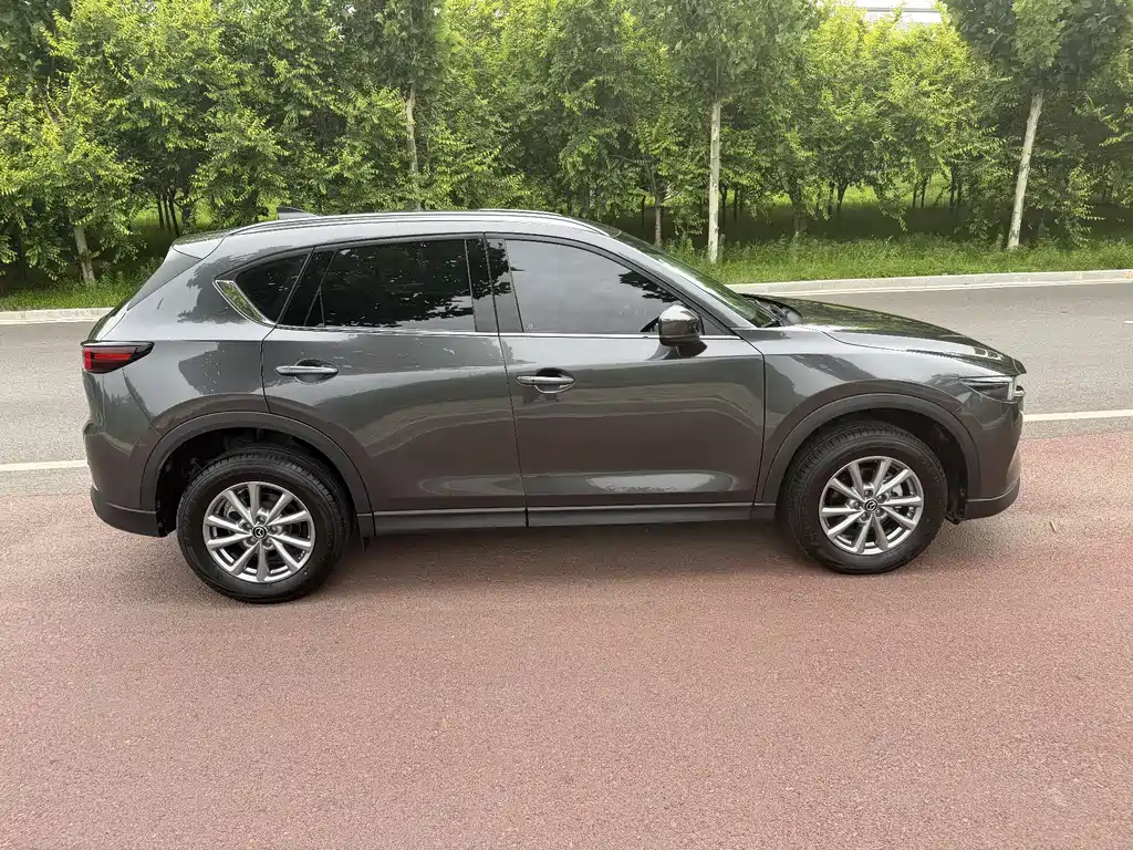 Mazda CX-5 2024 2.0L AT Pro