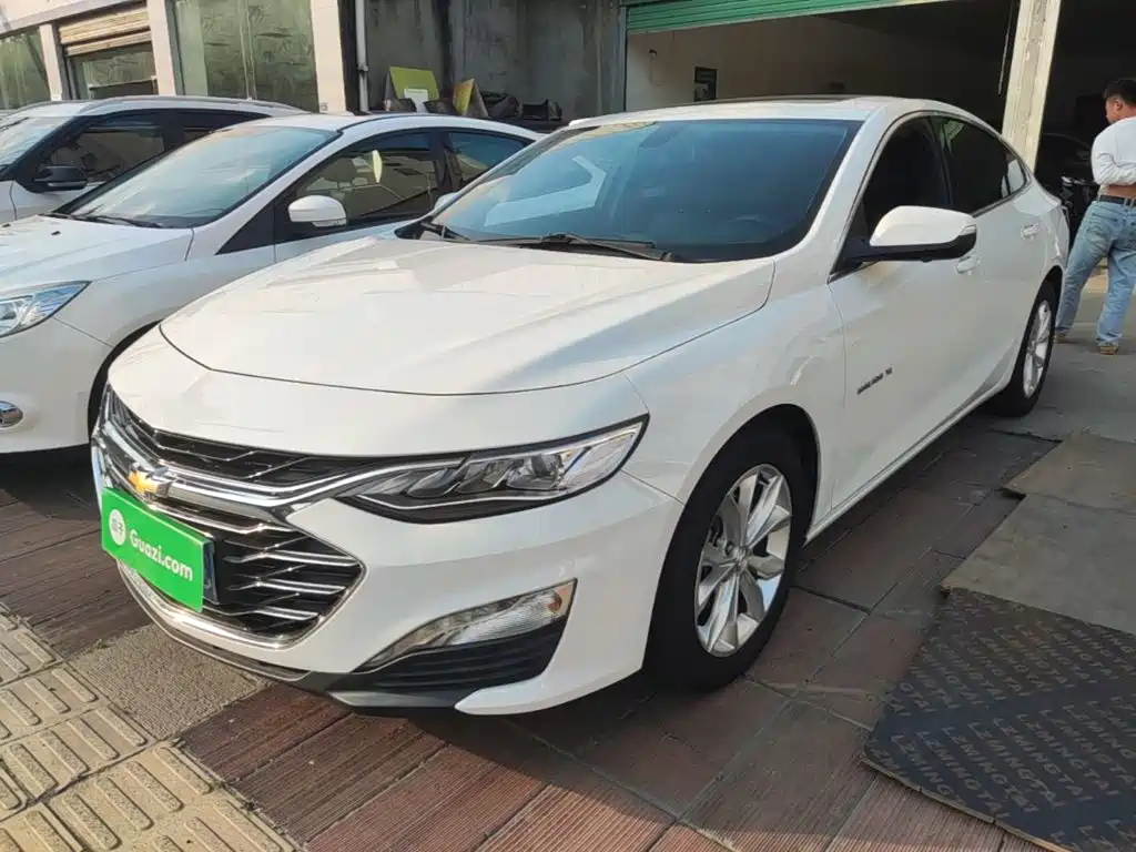 Chevrolet Malibu XL
