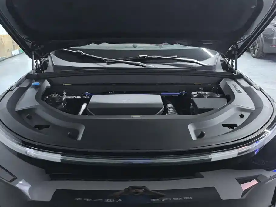 Li Auto Li L9 — миниатюра 10