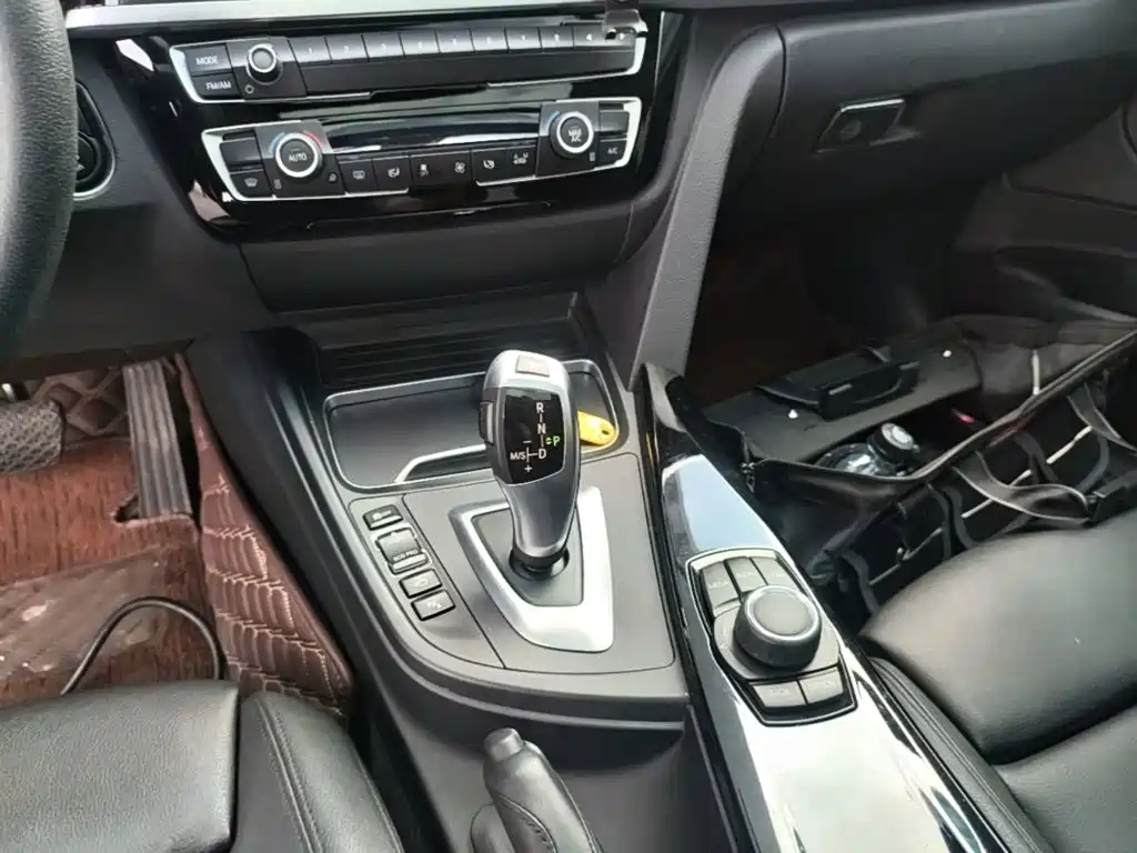 BMW 3 Series GT — миниатюра 14