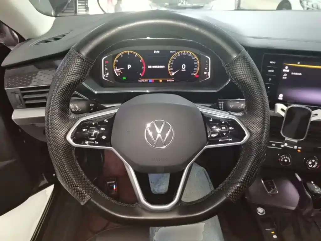 Volkswagen Passat — миниатюра 11