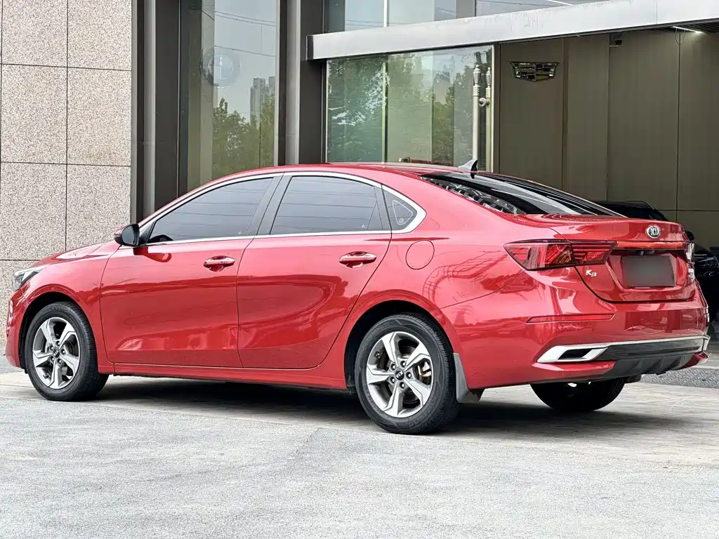 Kia K3 — миниатюра 5