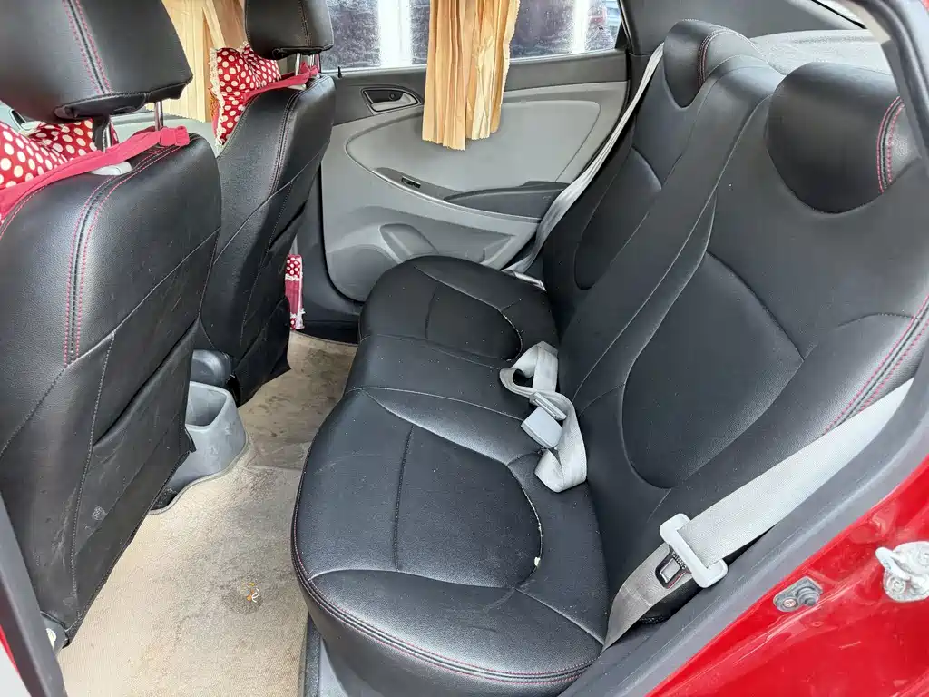 Hyundai Verna — миниатюра 11
