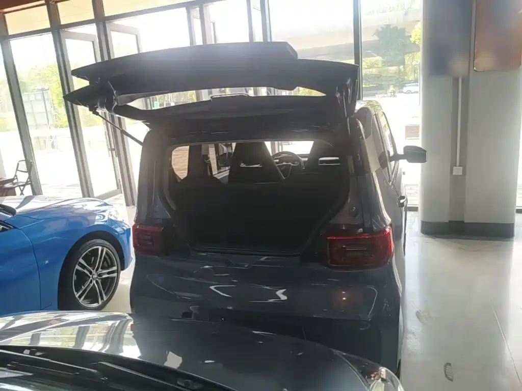 Wuling MINIEV — миниатюра 19
