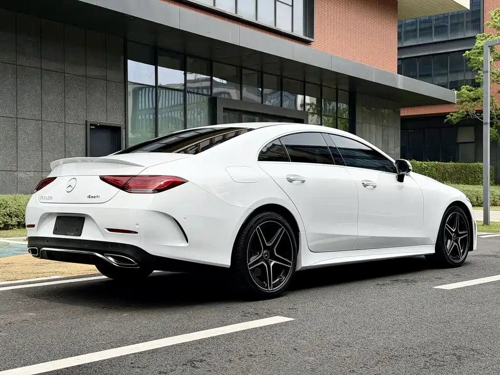 Mercedes-Benz CLS — миниатюра 4