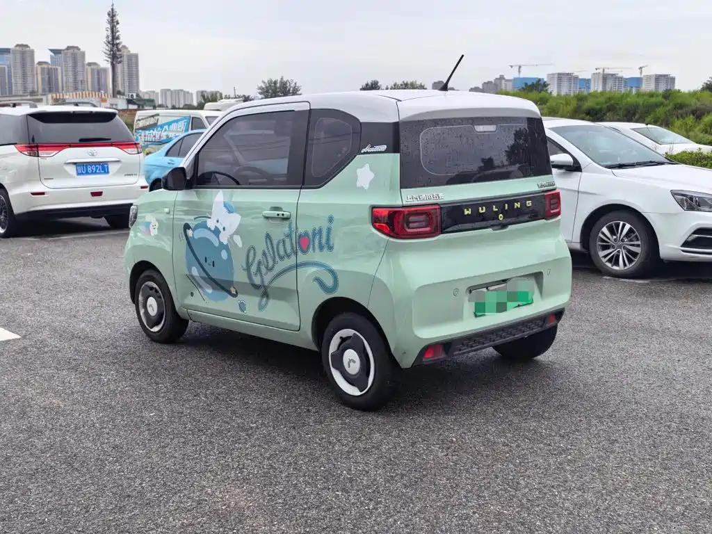 Wuling MINIEV — миниатюра 9