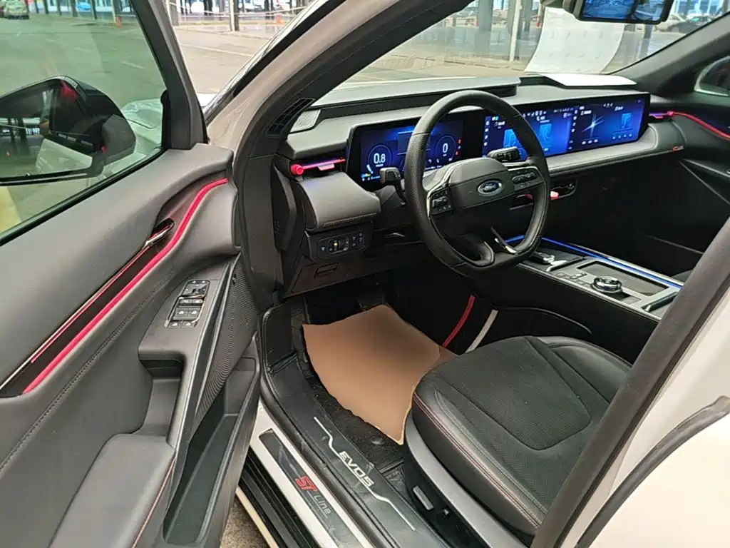 Ford Evos — миниатюра 16