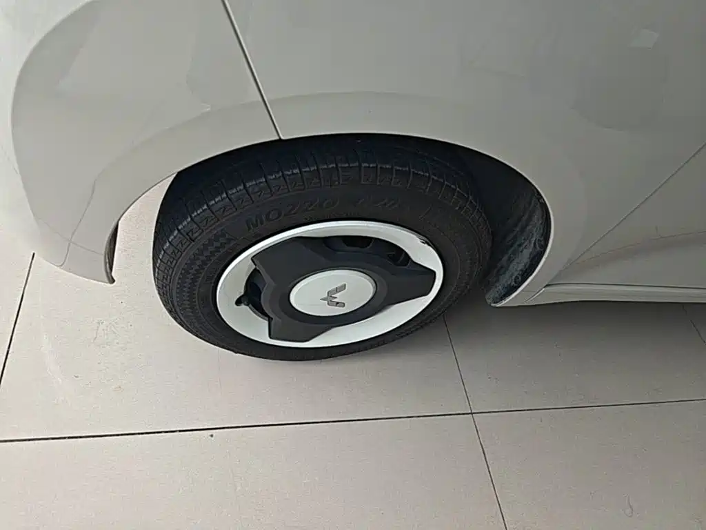 Wuling MINIEV — миниатюра 23