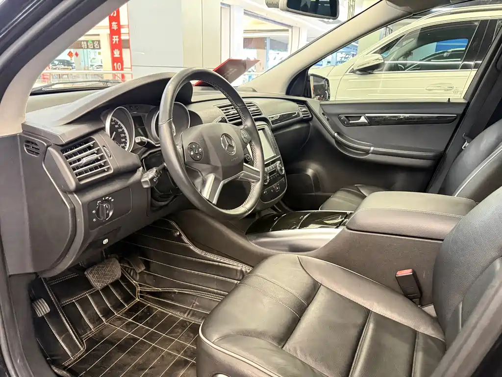 Mercedes-Benz R-Class — миниатюра 5