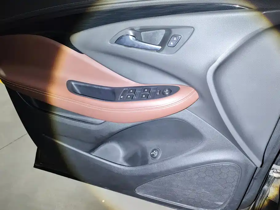 Buick Envision Plus — миниатюра 7