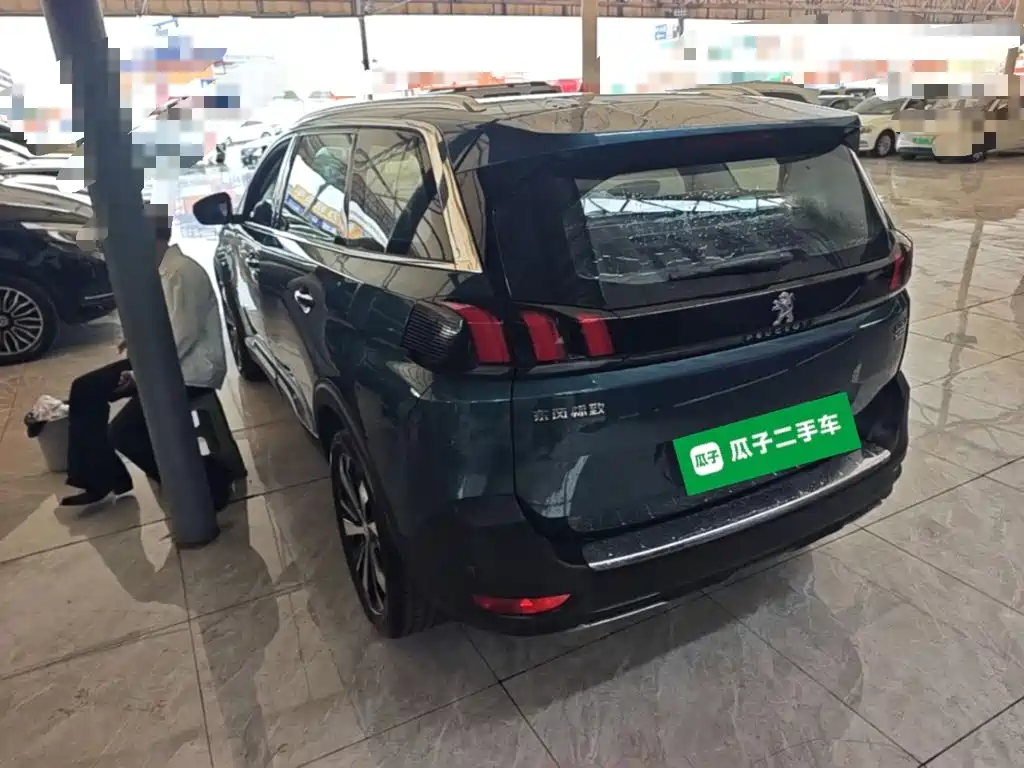Peugeot 5008 — миниатюра 5