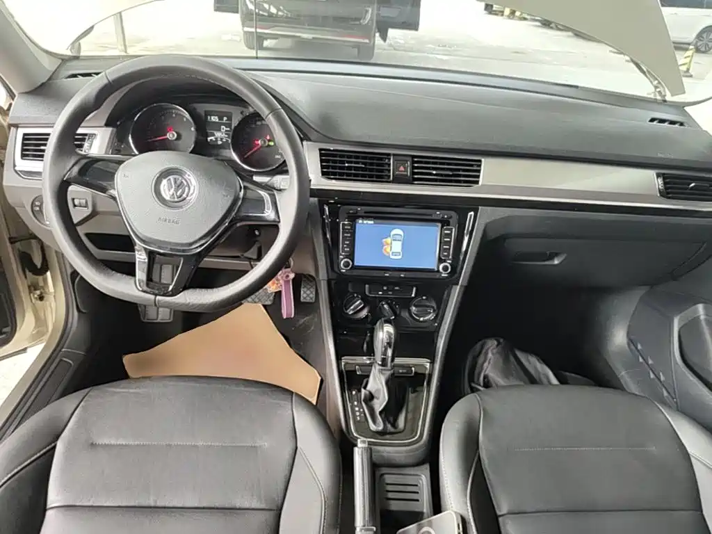 Volkswagen Bora — миниатюра 10