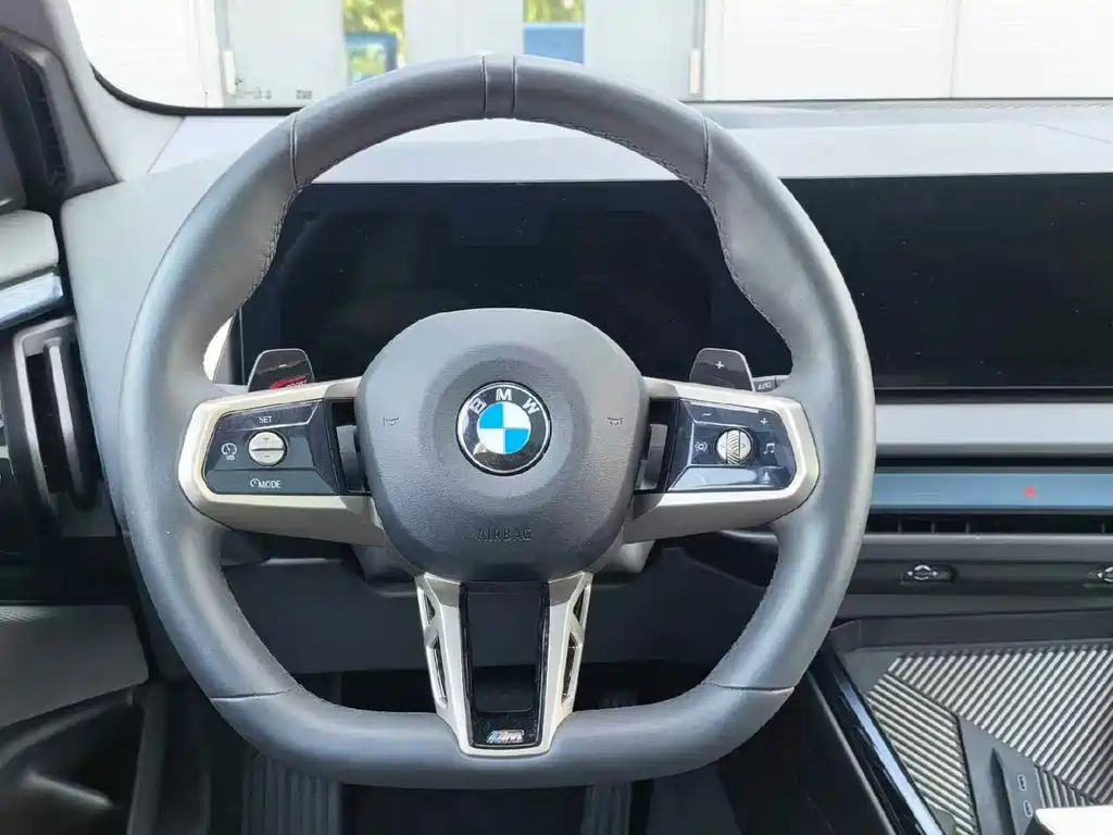 BMW X3 — миниатюра 9