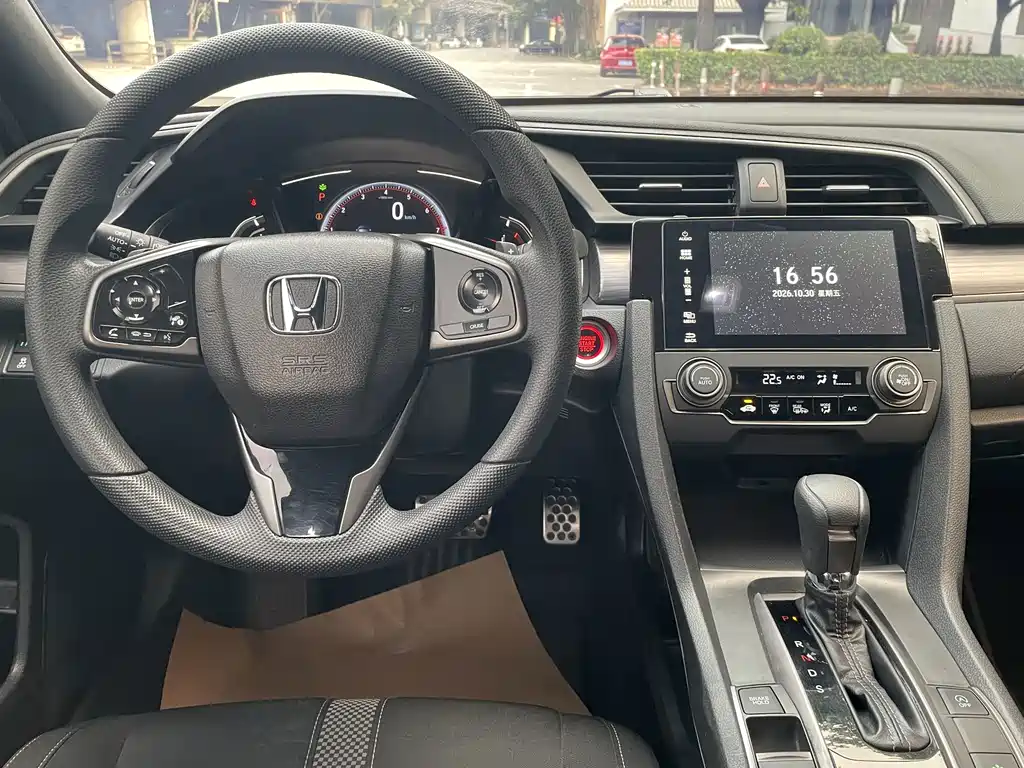 Honda Civic — миниатюра 12