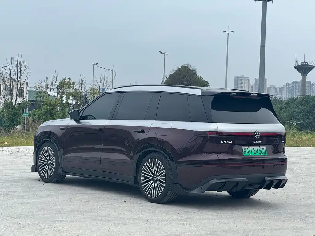 Volkswagen ID.ERA 9X — миниатюра 9