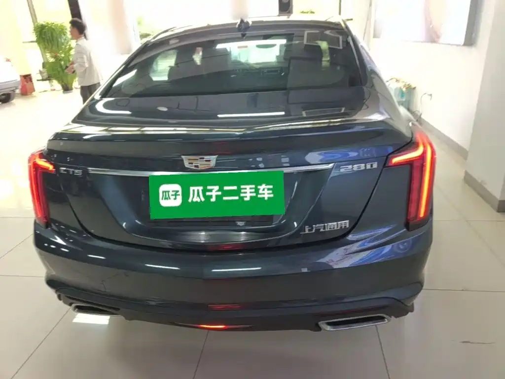 Cadillac CT5 — миниатюра 6