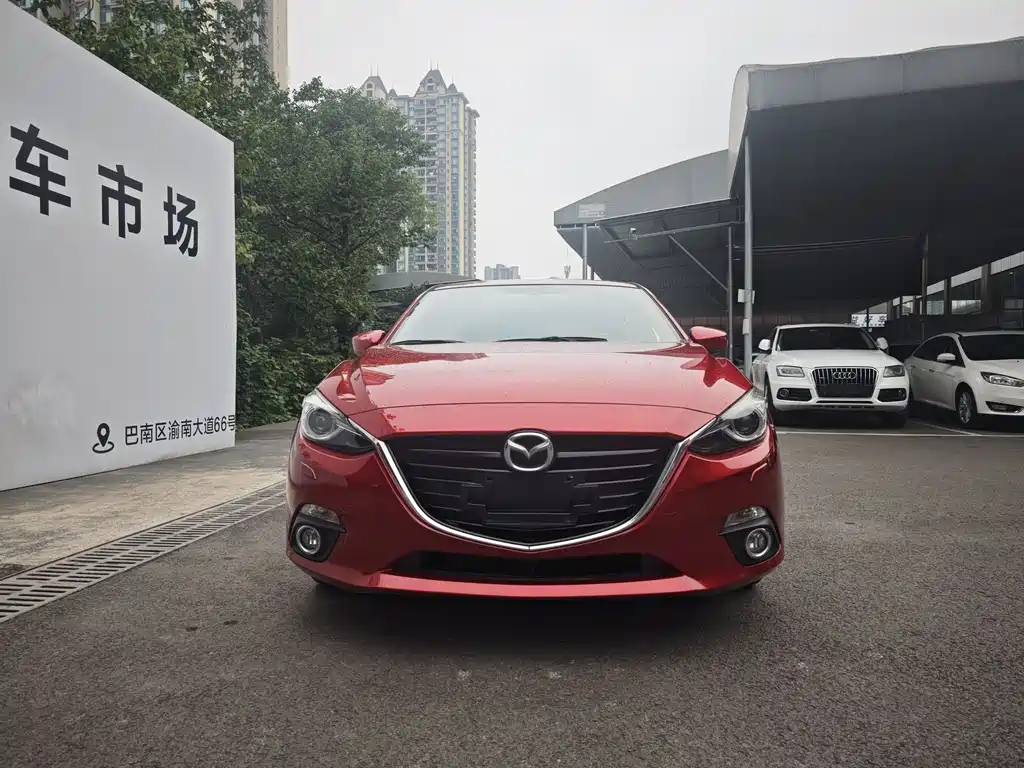 Mazda Mazda3 3 2016 2.0L AT Flagship