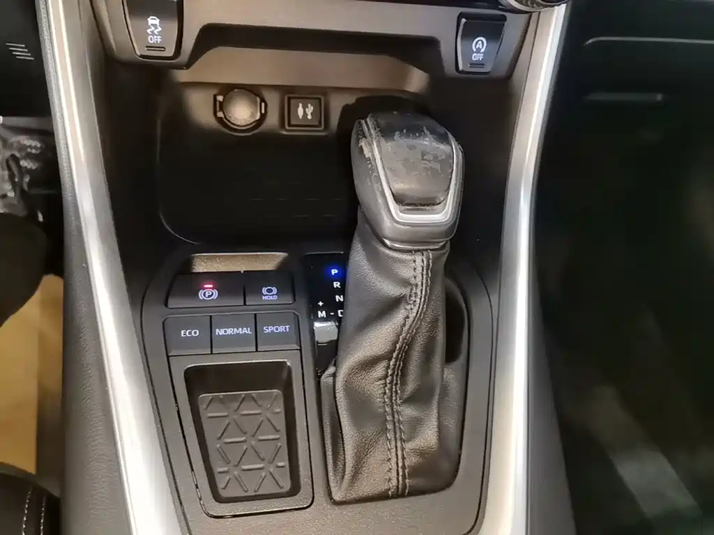 Toyota Wildlander — миниатюра 14