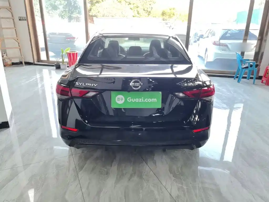Nissan Sylphy — миниатюра 6