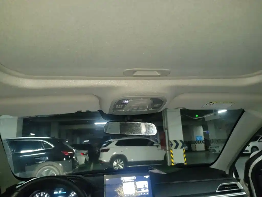 BYD Qin — миниатюра 14
