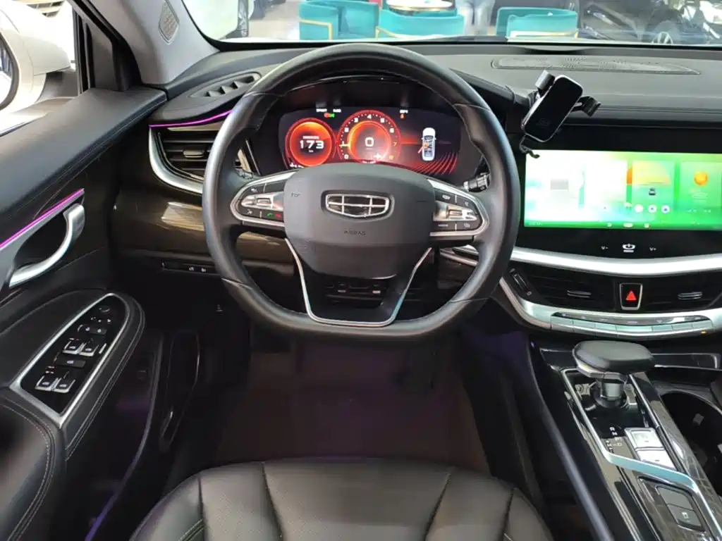 Geely Borui — миниатюра 11